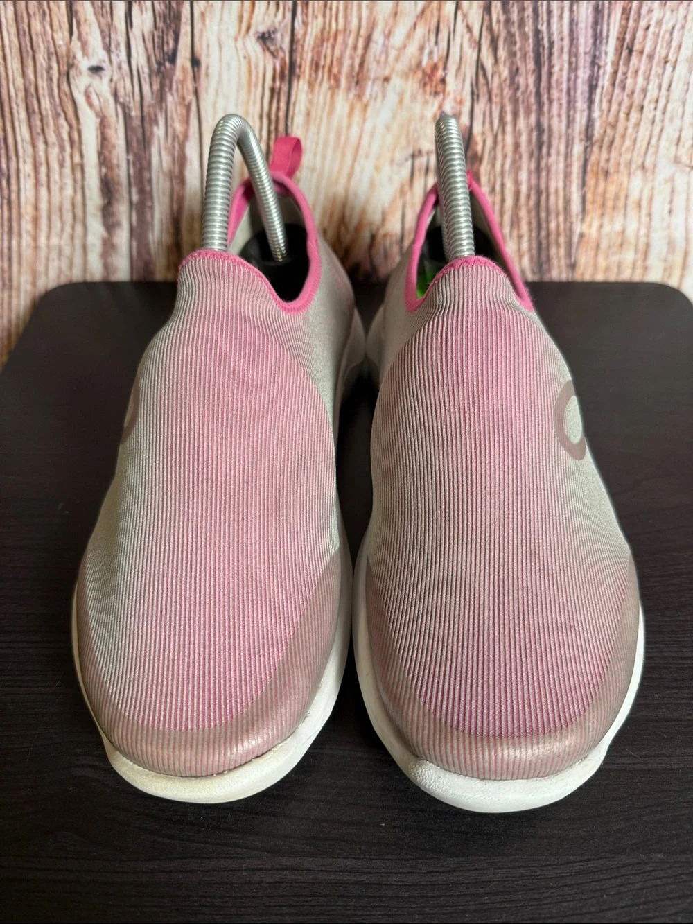 Oofos Oomg Sport Low Slip On Shoes Womens Sz 9